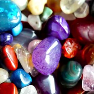 Semi Precious Gemstones (半宝石)